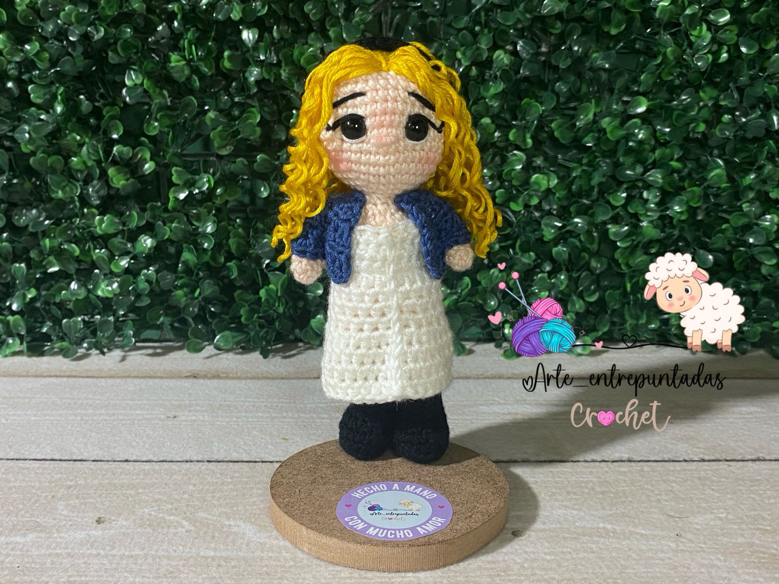 Muñeca Personalizada con Vestido